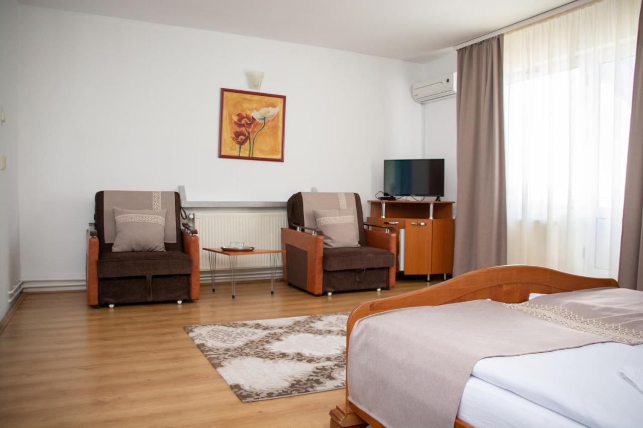 Motel Via Targu Mures Cristesti  Exterior photo